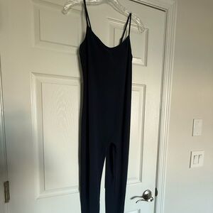 Dark Navy blue jumpsuit/activewear. Mid calf, great for any occasion!